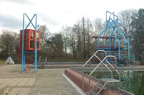 Sprungturm